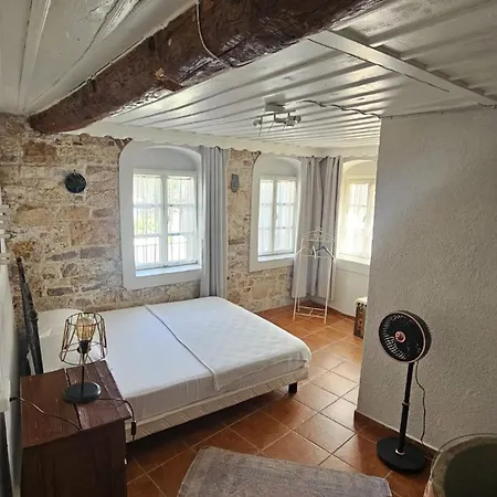 Bed and Breakfast Mimosa House