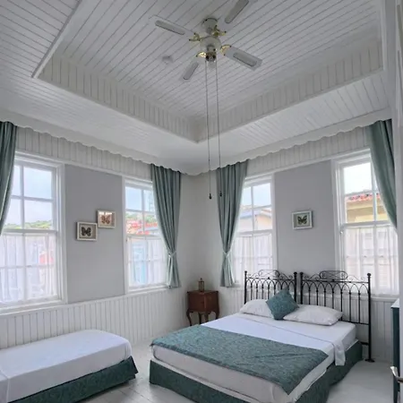 Mimosa House * Айвалык